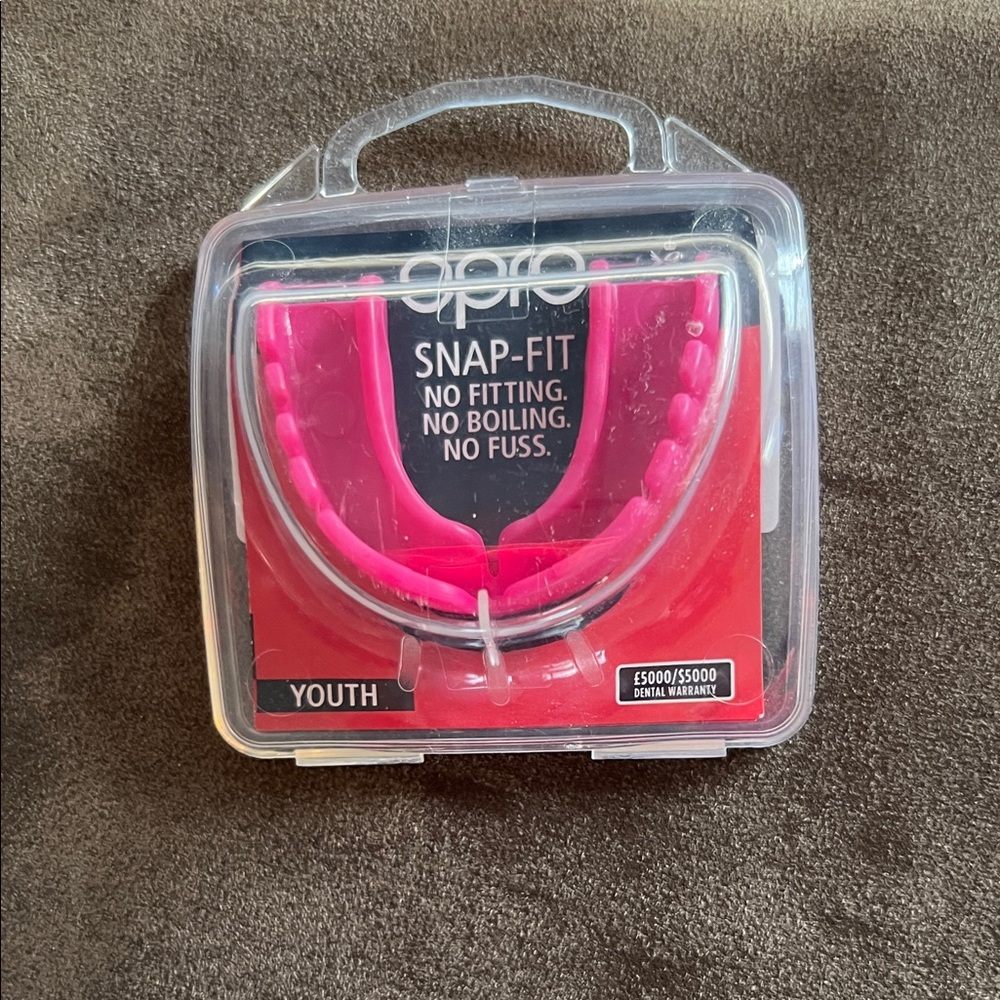 Opro Pink Snap-Fit Youth Mouthguard